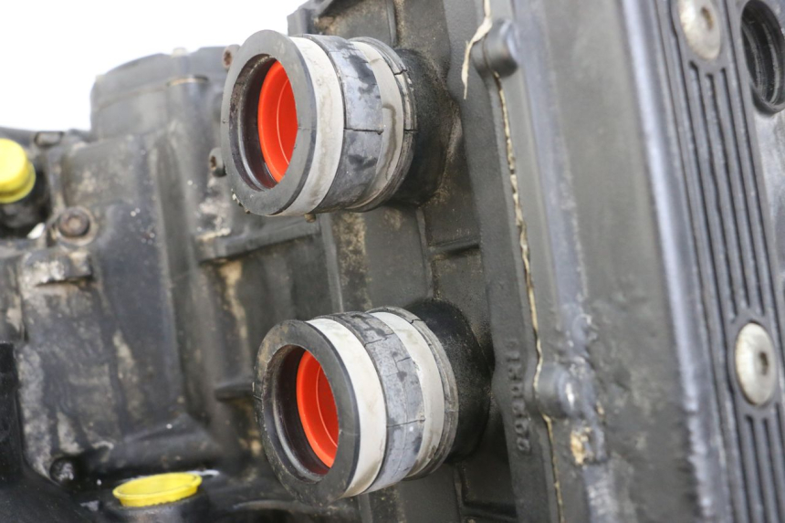 photo de MOTOR TRIUMPH SPEED TRIPLE T301 900 (1994 - 1996) - Detail van het onderdeel