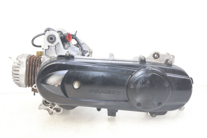 photo de MOTOR PEUGEOT SPEEDFIGHT 3 AIR 50 (2009 - 2015) - Hoofdaanzicht