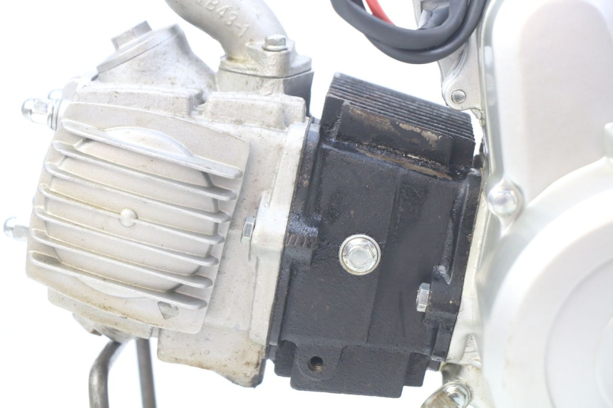 photo de MOTOR CHINESE QUAD SPEEDY DELUXE 125 - Alternatieve hoek