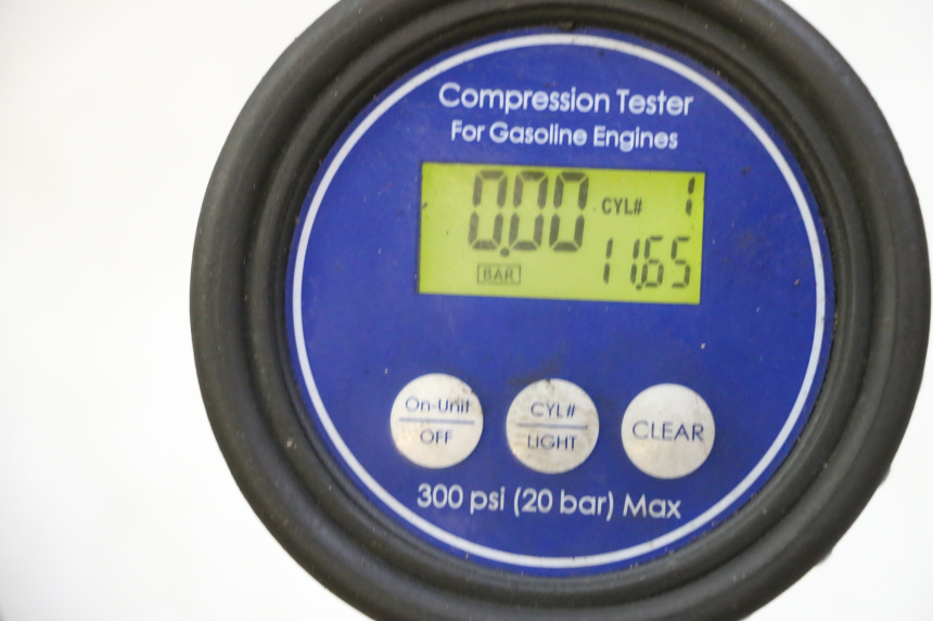 photo de MOTOR TRIUMPH SPRINT 900 (1995 - 1998) - Zoom op gebruiksstaat