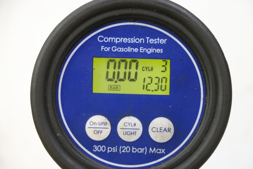 photo de MOTOR TRIUMPH SPRINT 900 (1995 - 1998) - Technische close-up