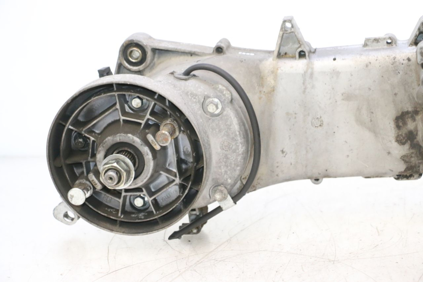 photo de MOTOR APRILIA SR MOTARD 50 (2012 - 2018) - Visuele inspectie