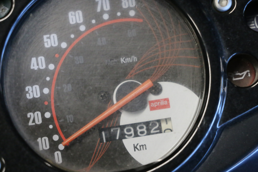 photo de MOTOR APRILIA SR MOTARD 50 (2012 - 2018) - Zoom op gebruiksstaat