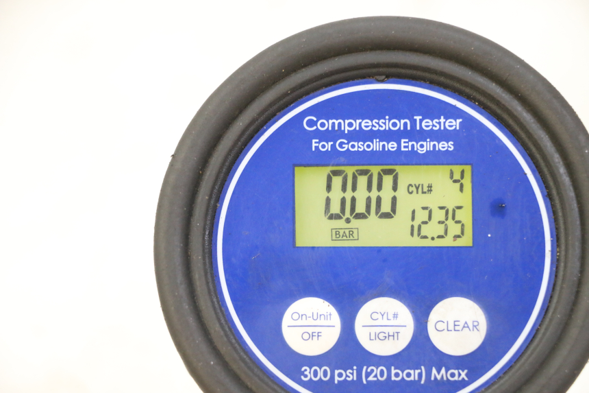 photo de MOTOR HONDA ST PAN EUROPEAN 1300 (2002 - 2013) - Markeringen en referenties