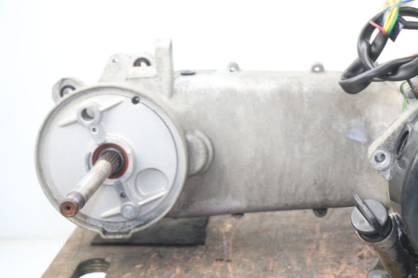 photo de MOTOR RAZZO STEED 125 (2012 - 2018) - Staat van het oppervlak