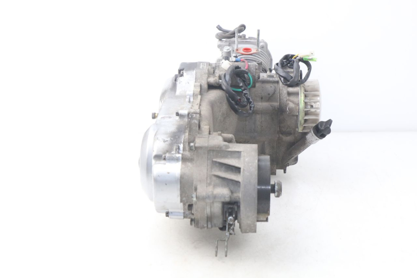 photo de MOTOR FYM STRADA 50 (2007 - 2014) - Staat van het oppervlak