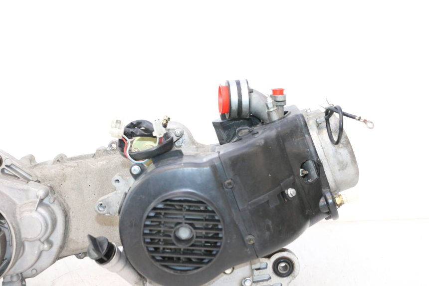 photo de MOTOR VASTRO STREET S 50 (2016 - 2021) - Kenmerkende details