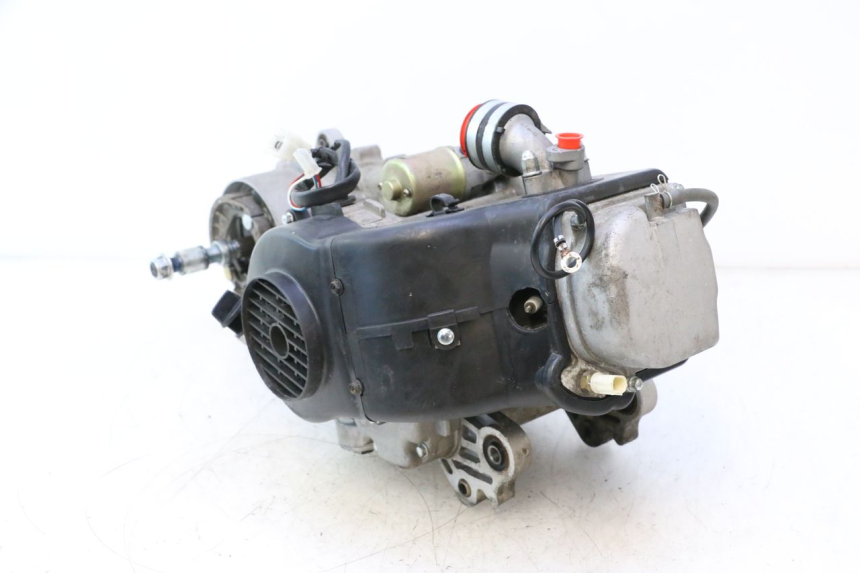 photo de MOTOR VASTRO STREET S 50 (2016 - 2021) - Markeringen en referenties