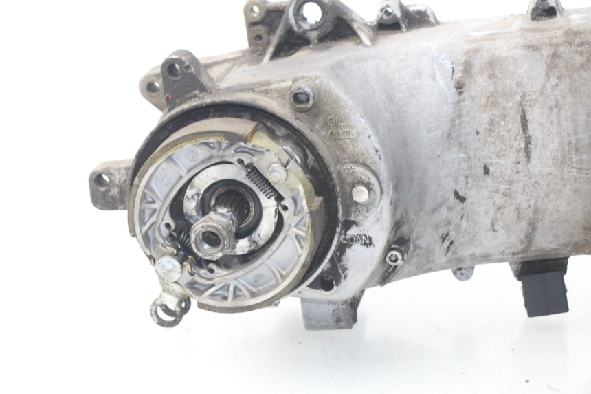 photo de MOTOR PEUGEOT STREETZONE 2T 50 (2014 - 2019) - Markeringen en referenties