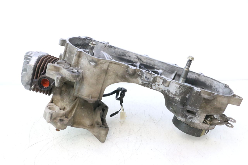 photo de MOTOR PEUGEOT STREETZONE NAKED 2T 50 (2014 - 2018) - Overzicht