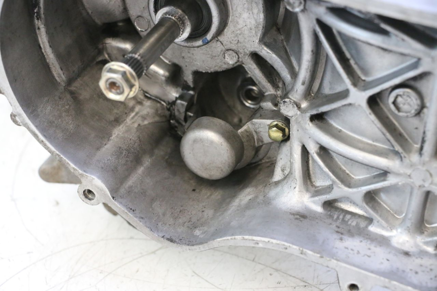 photo de MOTOR PEUGEOT STREETZONE NAKED 2T 50 (2014 - 2018) - Gecontroleerd onderdeel