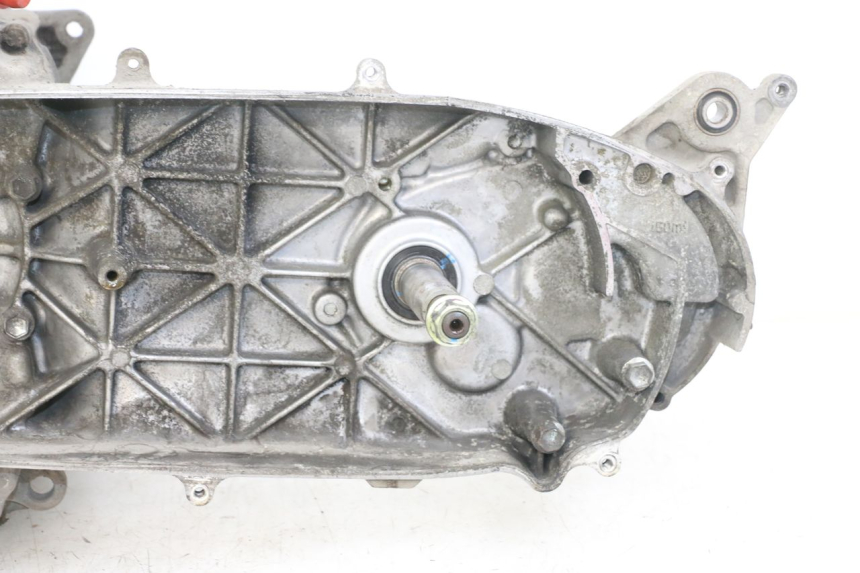 photo de MOTOR SUZUKI BURGMAN 125 (2007 - 2014) - Zoom op componenten