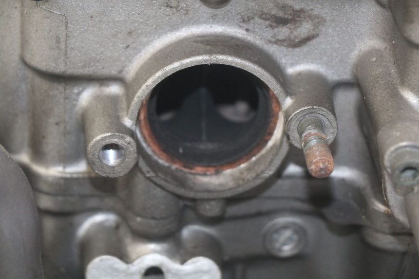 photo de MOTOR SUZUKI SV S 650 (1999 - 2002) - Detail van het onderdeel