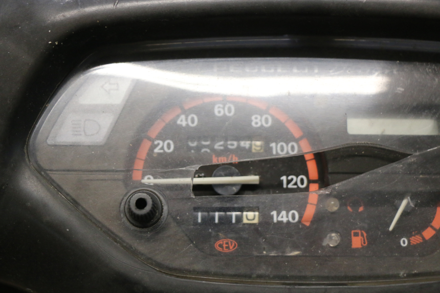 photo de MOTOR PEUGEOT SV 80 (1993 - 1997) - Focus op structuur