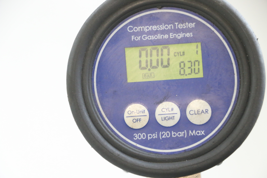 photo de MOTOR PEUGEOT TKR TREKKER FURIOUS 50 (2005 - 2014) - Zoom op gebruiksstaat