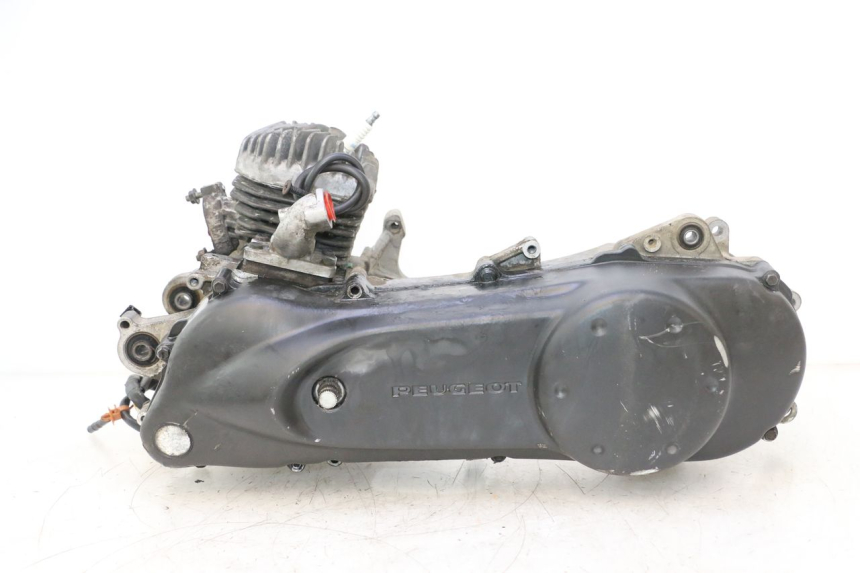 photo de MOTOR PEUGEOT TKR TREKKER FURIOUS 50 (2005 - 2014) - Hoofdaanzicht