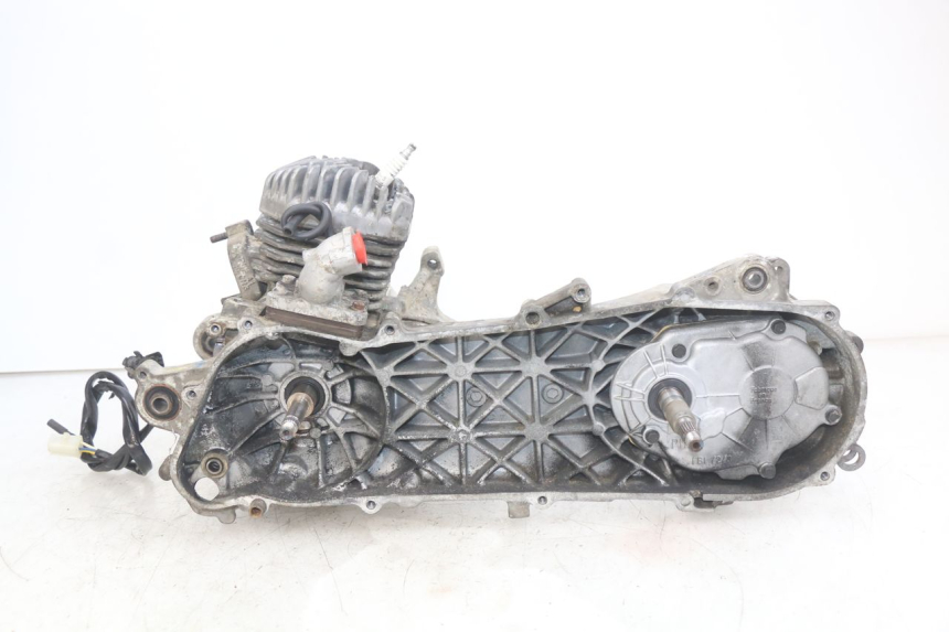 photo de MOTOR PEUGEOT TREKKER 50 (1998 - 2004) - Hoofdaanzicht