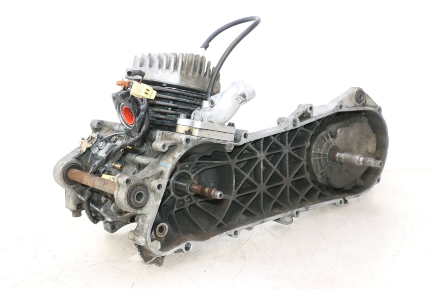 photo de MOTOR PEUGEOT TREKKER 50 (1995 - 2004) - Hoofdaanzicht