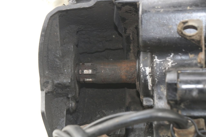 photo de MOTOR YAMAHA TW 125 (1998 - 2002) - Zoom op componenten