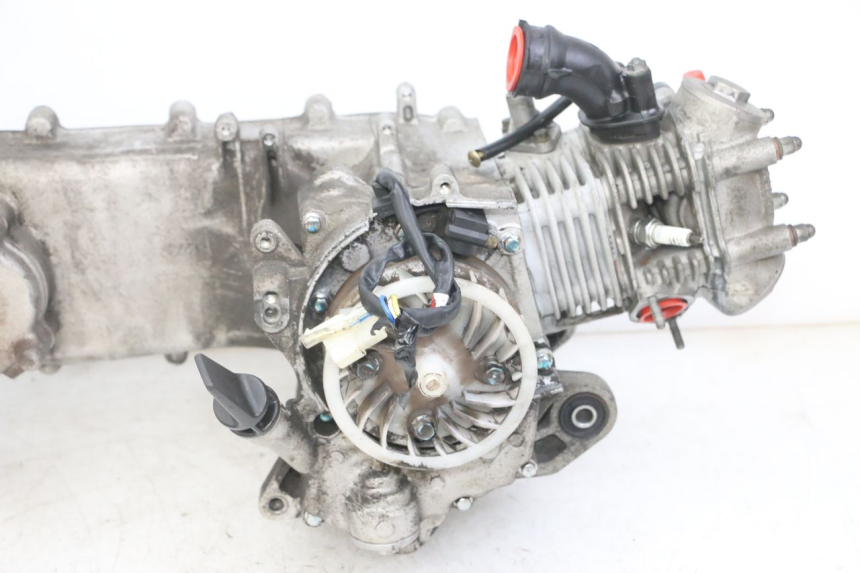 photo de MOTOR PEUGEOT TWEET 4T 50 (2014 - 2019) - Kenmerkende details