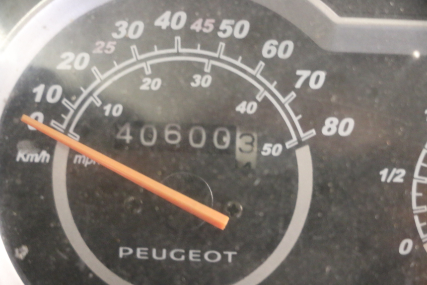 photo de MOTOR PEUGEOT TWEET 4T 50 (2014 - 2019) - Technische close-up