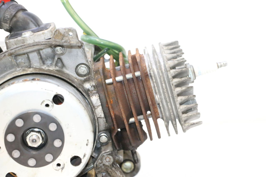 photo de MOTOR PIAGGIO TYPHOON 50 (2000 - 2009) - Focus op structuur
