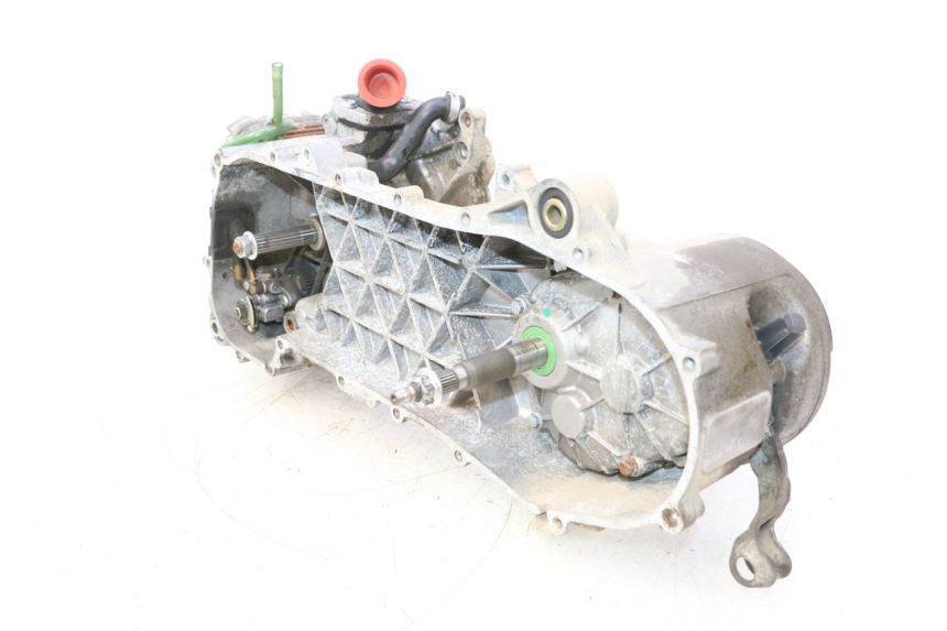 photo de MOTOR PIAGGIO TYPHOON 50 (2000 - 2009) - Profielaanzicht