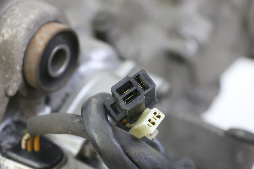 photo de MOTOR SUZUKI UH BURGMAN 125 (2002 - 2006) - Detail van het onderdeel