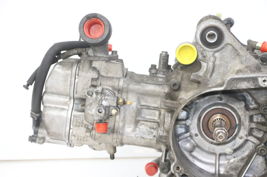 photo de MOTOR SUZUKI UH BURGMAN 125 (2002 - 2006) - Zoom op componenten