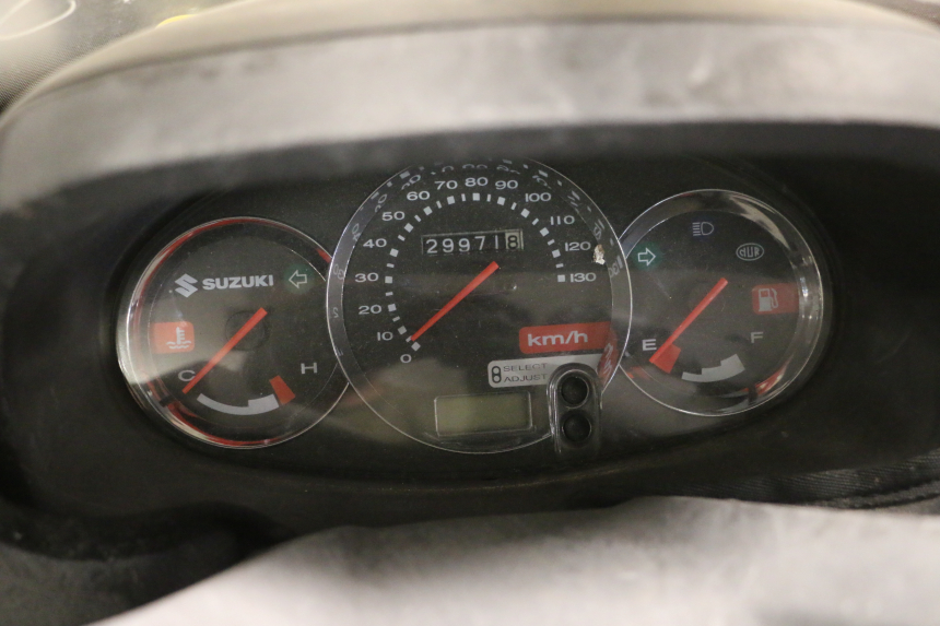 photo de MOTOR SUZUKI UH BURGMAN 125 (2002 - 2006) - Hoofdaanzicht