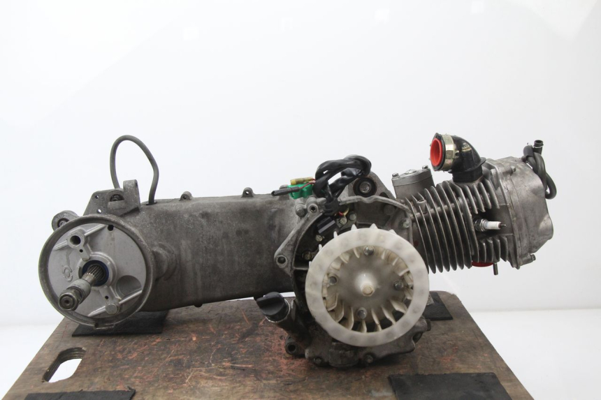 photo de MOTOR REVATTO URBA GT 125 (2007 - 2017) - Bevestigingspunten