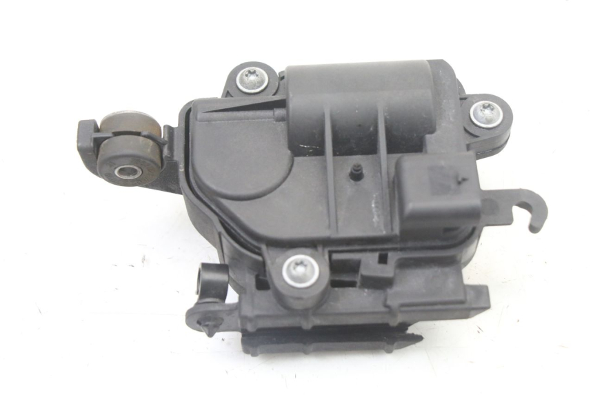 photo de MOTOR KLEP UITLAAT BMW S RR ABS S1000RR 1000 (2015 - 2018) - Technische close-up