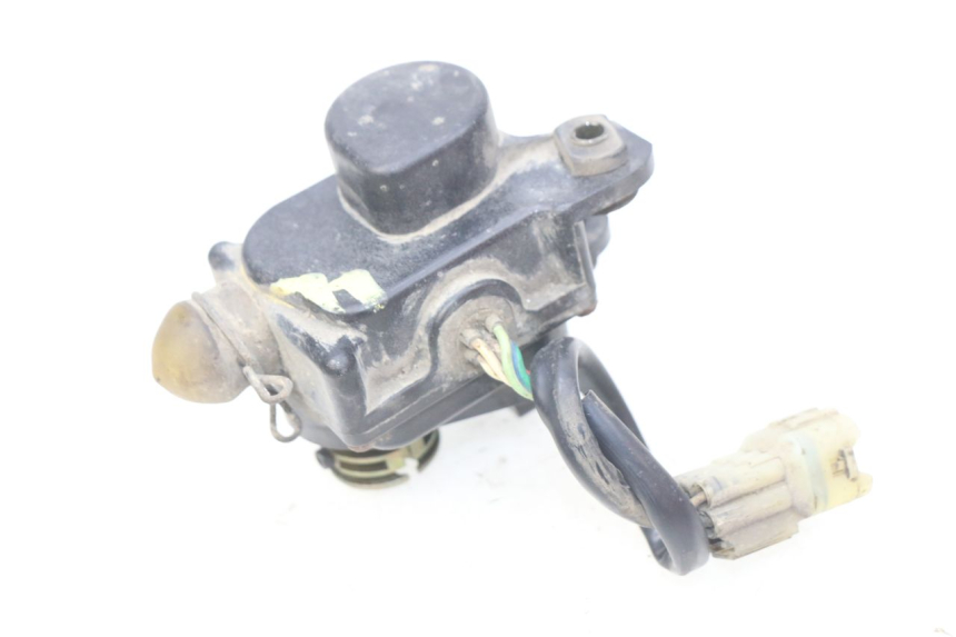 photo de MOTOR KLEP UITLAAT HONDA FES PANTHEON 2T 125 (1998 - 2002) - Detail van het onderdeel