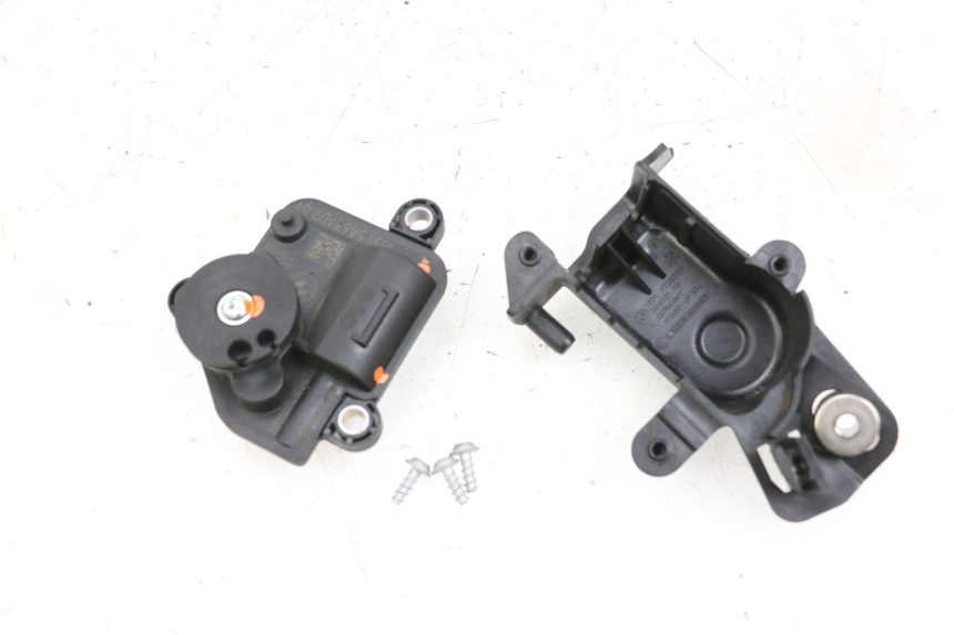 photo de MOTOR KLEP UITLAAT BMW R GS 1250 (2021 - 2024) - Bevestigingspunten