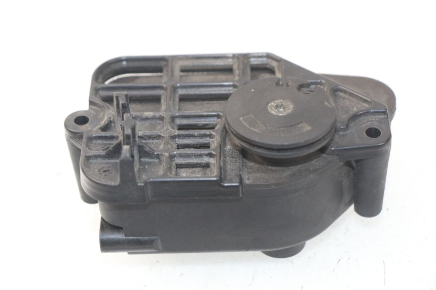 photo de MOTOR KLEP UITLAAT BMW S RR ABS S1000RR 1000 (2009 - 2011) - Markeringen en referenties