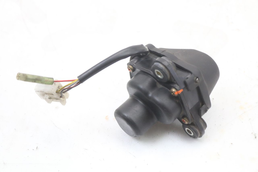 photo de MOTOR KLEP UITLAAT YAMAHA TDR DELTABOX 125 (1997 - 2003) - Zoom op gebruiksstaat