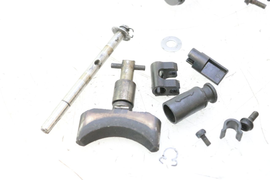 photo de MOTOR UITLAATKLEP YAMAHA WAVE RUNNER GP R 1200 (2000 - 2003) - Productaanzicht