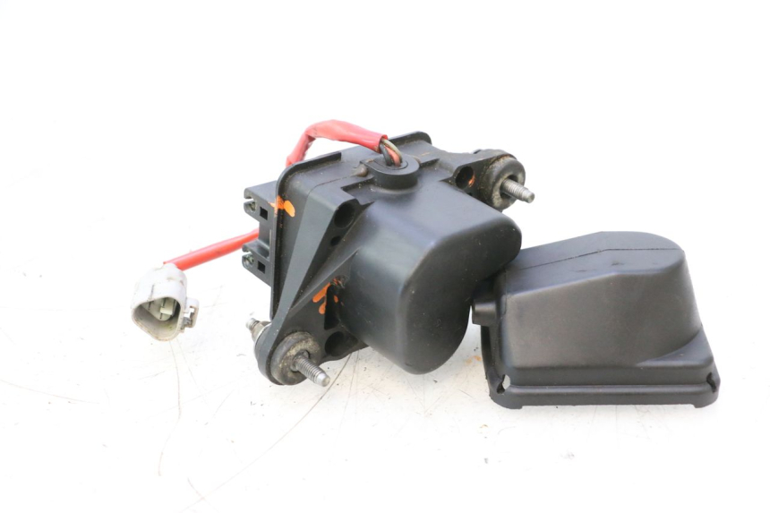 photo de MOTOR UITLAATKLEP YAMAHA WAVE RUNNER GP R 1200 (2000 - 2003) - Zoom op gebruiksstaat