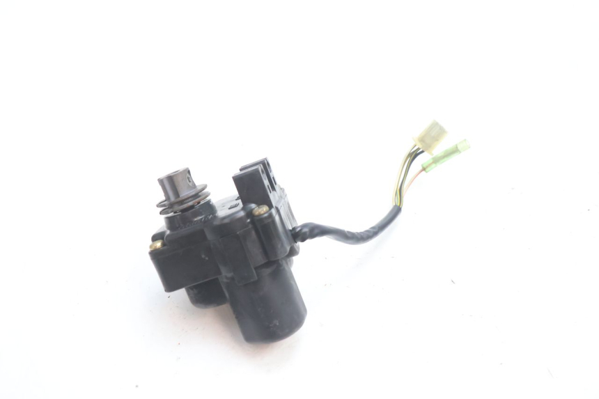 photo de MOTOR UITLAATKLEP YAMAHA YZF R GENESIS 750 (1993 - 1998) - Hoofdaanzicht