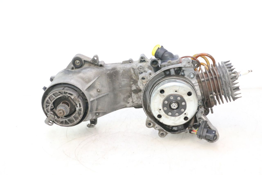 photo de MOTOR PIAGGIO VESPA LX 2T 50 (2005 - 2013) - Zoom op gebruiksstaat