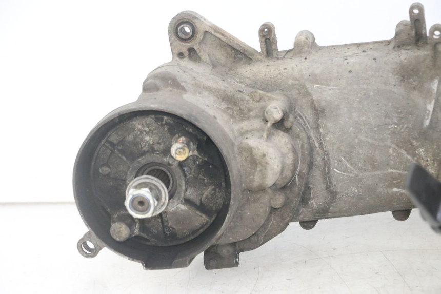 photo de MOTOR PEUGEOT VIVACITY NEW 4T 50 (2008 - 2017) - Detailaanzicht