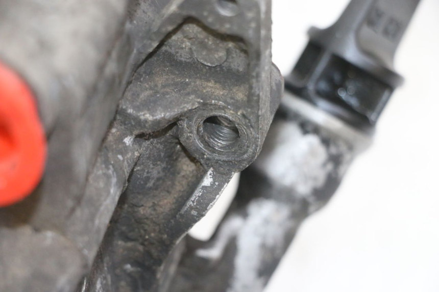 photo de MOTOR PEUGEOT VIVACITY NEW 4T 50 (2008 - 2017) - Zoom op gebruiksstaat