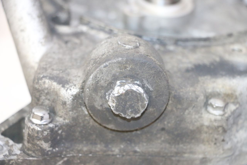 photo de MOTOR PEUGEOT VIVACITY NEW 4T 50 (2008 - 2017) - Andere kijkhoek