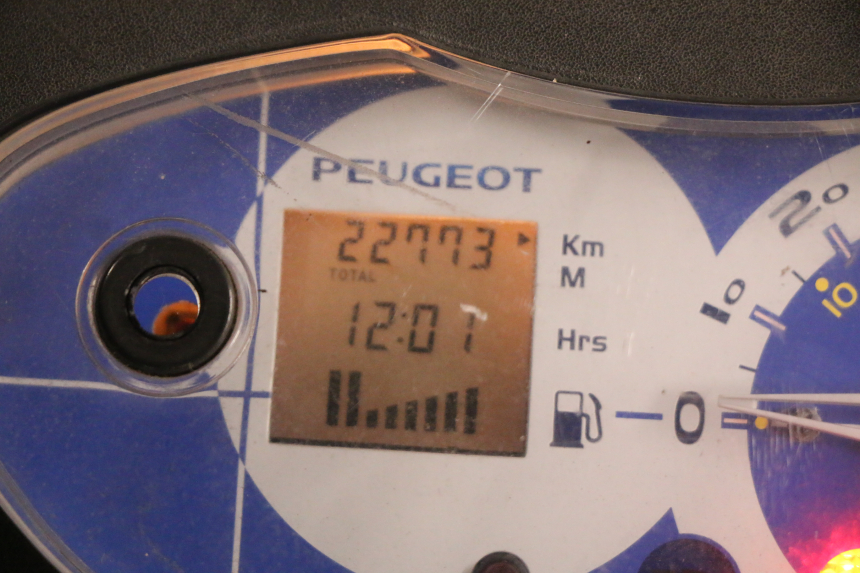 photo de MOTOR PEUGEOT VIVACITY 50 (1998 - 2003) - Detail van het onderdeel