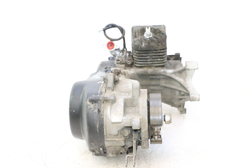 photo de MOTOR PEUGEOT VIVACITY 50 (1998 - 2003) - Zoom op gebruiksstaat