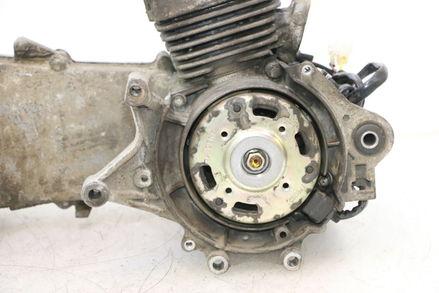 photo de MOTOR PEUGEOT VIVACITY 50 (1998 - 2003) - Staat van het oppervlak