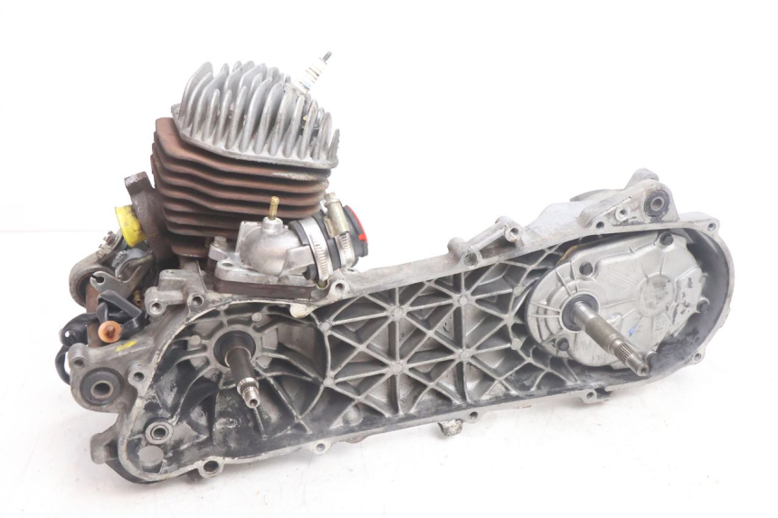 photo de MOTOR PEUGEOT VIVACITY 100 (1999 - 2008) - Hoofdaanzicht