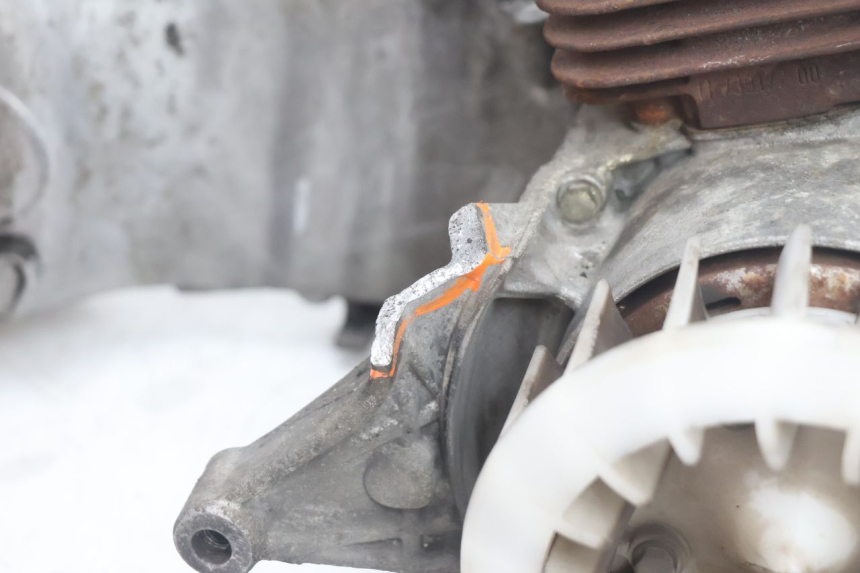 photo de MOTOR PEUGEOT VIVACITY 100 (1999 - 2008) - Gecontroleerd onderdeel