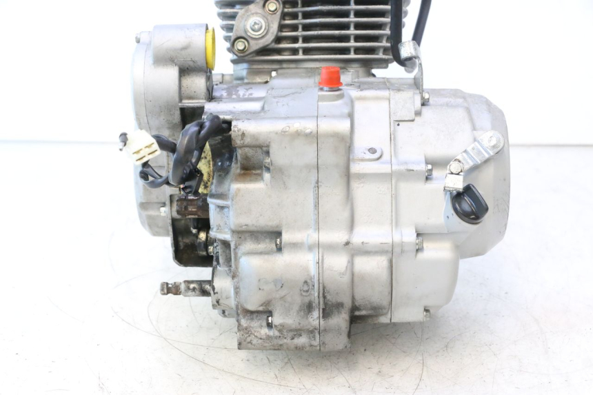photo de MOTOR DAELIM VJ ROADWIN 125 (2004 - 2007) - Detailaanzicht