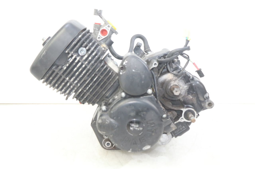 photo de MOTOR DAELIM VL DAYSTAR 125 (2000 - 2011) - Hoofdaanzicht